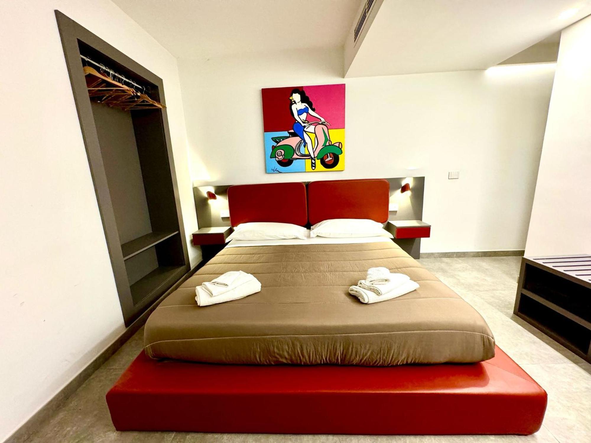 Cortile Nobile Luxury Suites CTA Exterior photo