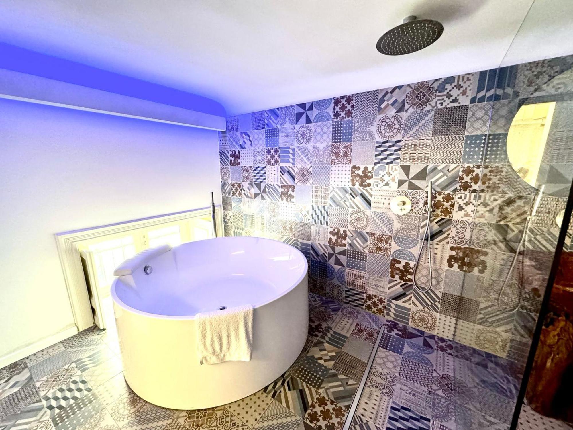 Cortile Nobile Luxury Suites CTA Exterior photo